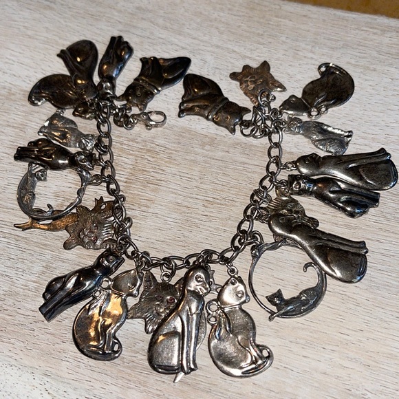 Vintage Sterling Silver Cat Kitty Whimsical 7.5 Inch Charm...